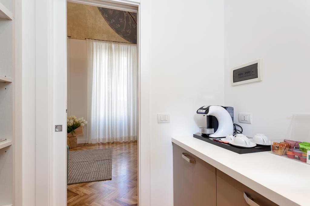 504 Corso Suites Rome Room photo